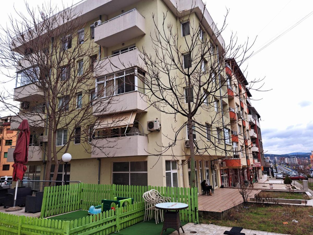Arda Riverside Apartment Kŭrdzhali Esterno foto